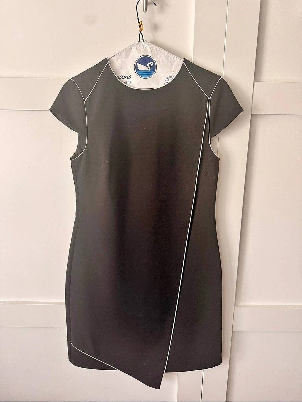 Ted Baker Artiro Asymmetrical tailored Shift Dress Black Small